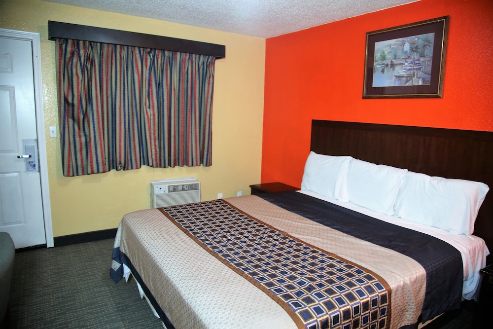 4 Star Motel 20/35