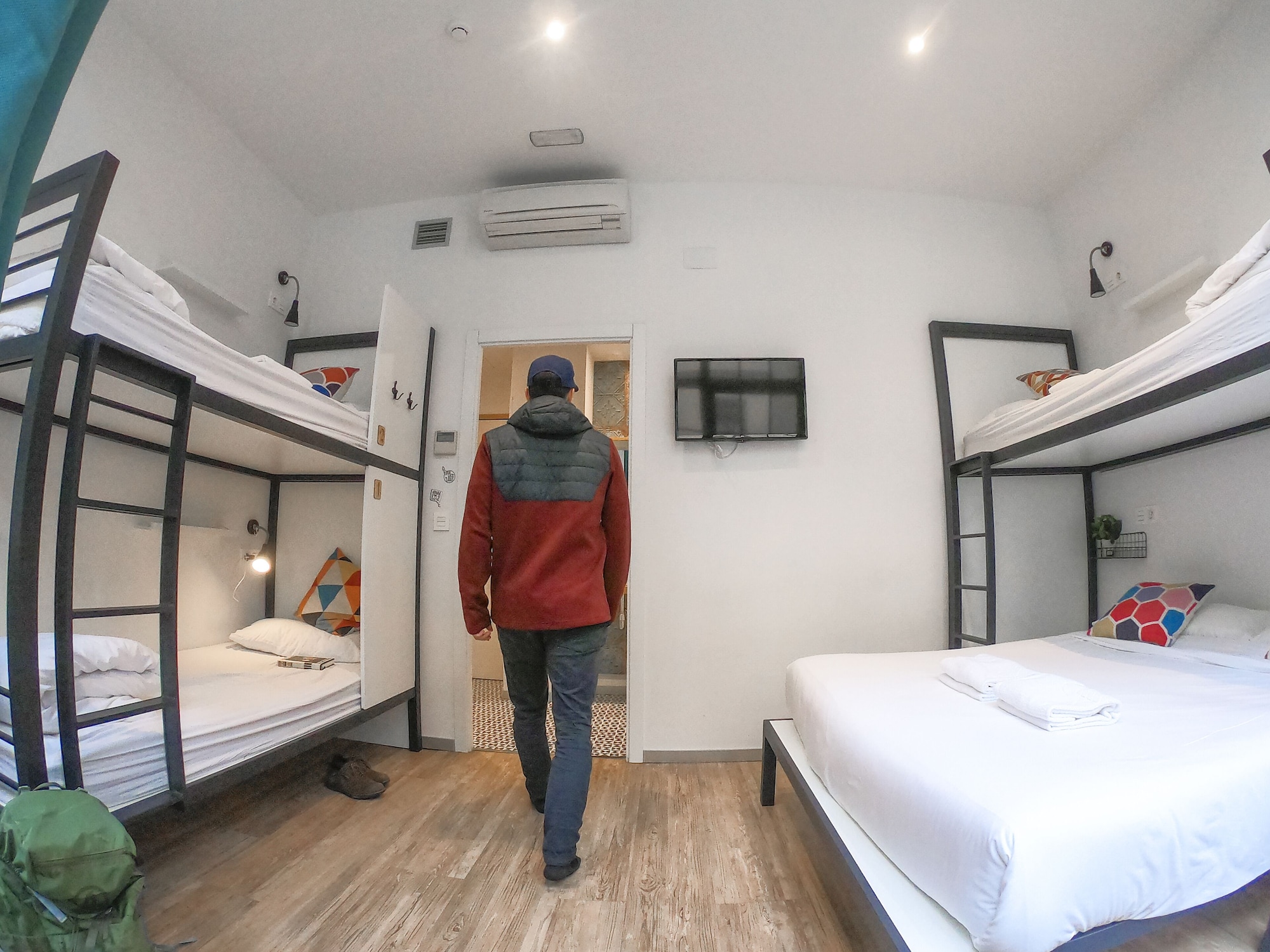 1 BEDROOM, FAMILY