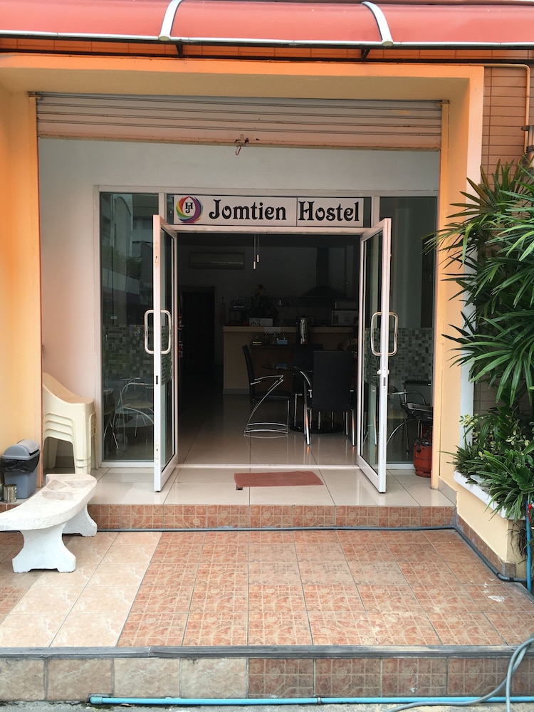 Jomtien Hostel 5/68