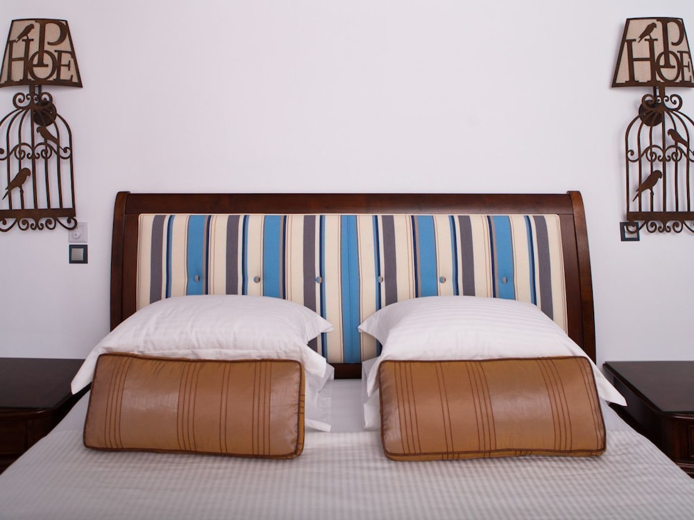 Miland Suites photo2