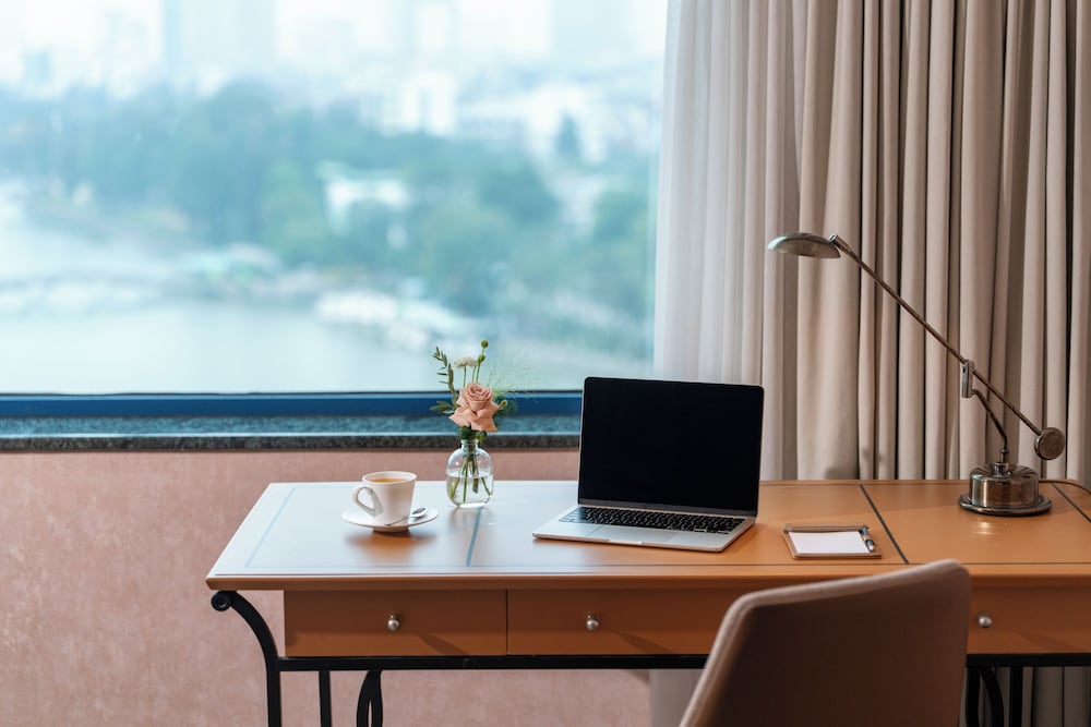 Hanoi Daewoo Hotel 74/84