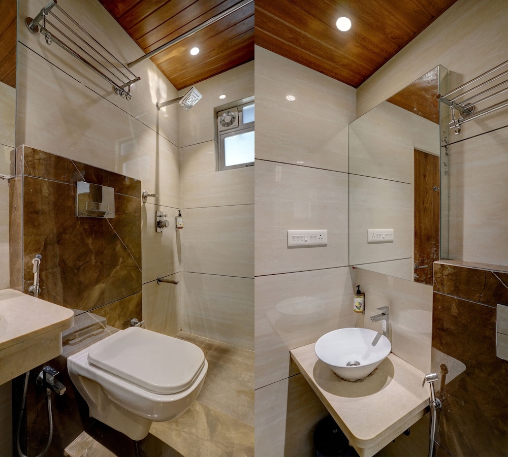 Hotel Srikrishna Paradise 43/46