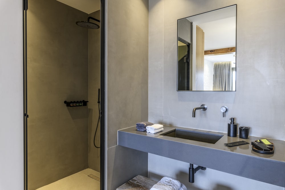 Nasta Intentional Living Mykonos 50/50