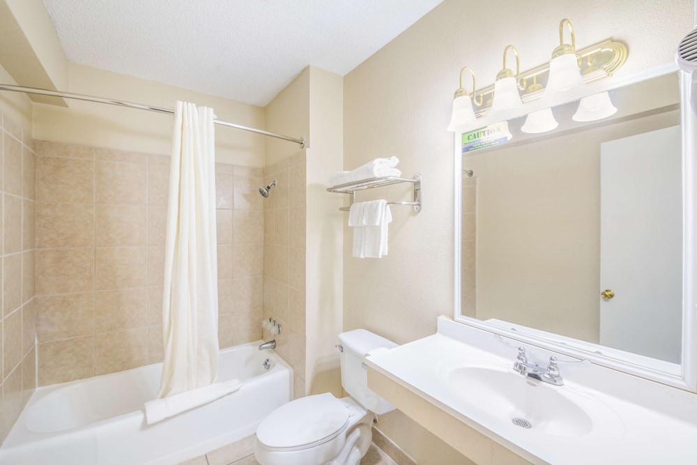 Americas Best Value Inn Giddings 14/37