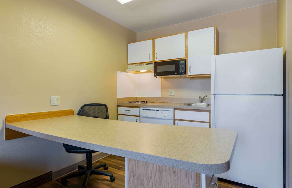 Extended Stay America Suites Phoenix Airport Tempe 54/54