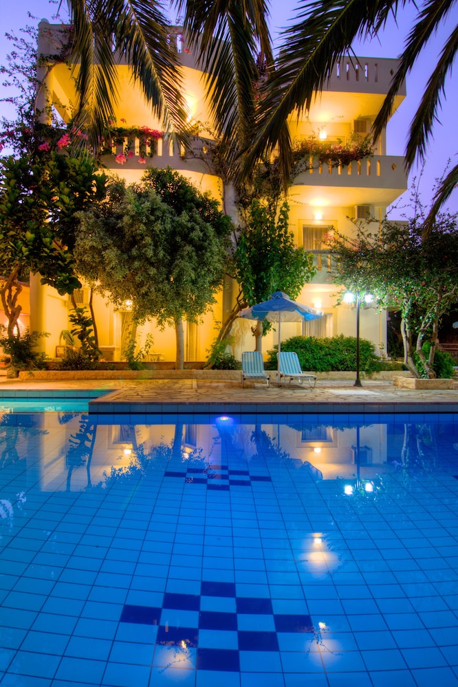Sunrise Hotel and Apartments Rodakino 8/73