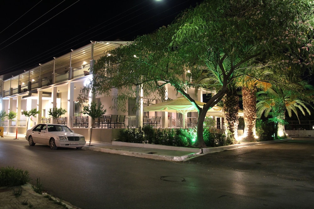 Achilles Hotel 45/51