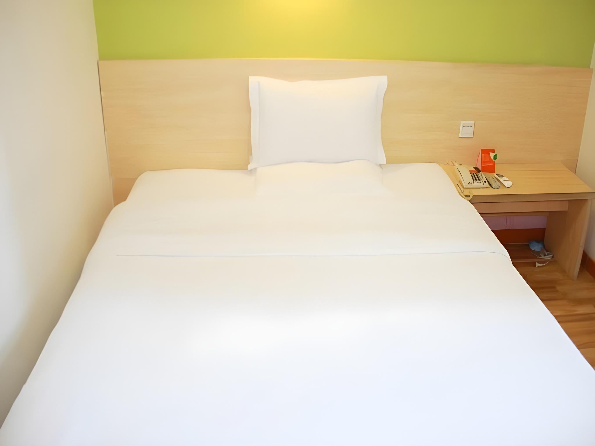 IU Hotel (Chongqing Fengdu Ghost City) 19/40