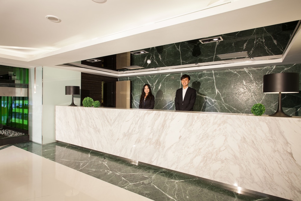 Check Inn Select Hualien Linsen 10/62
