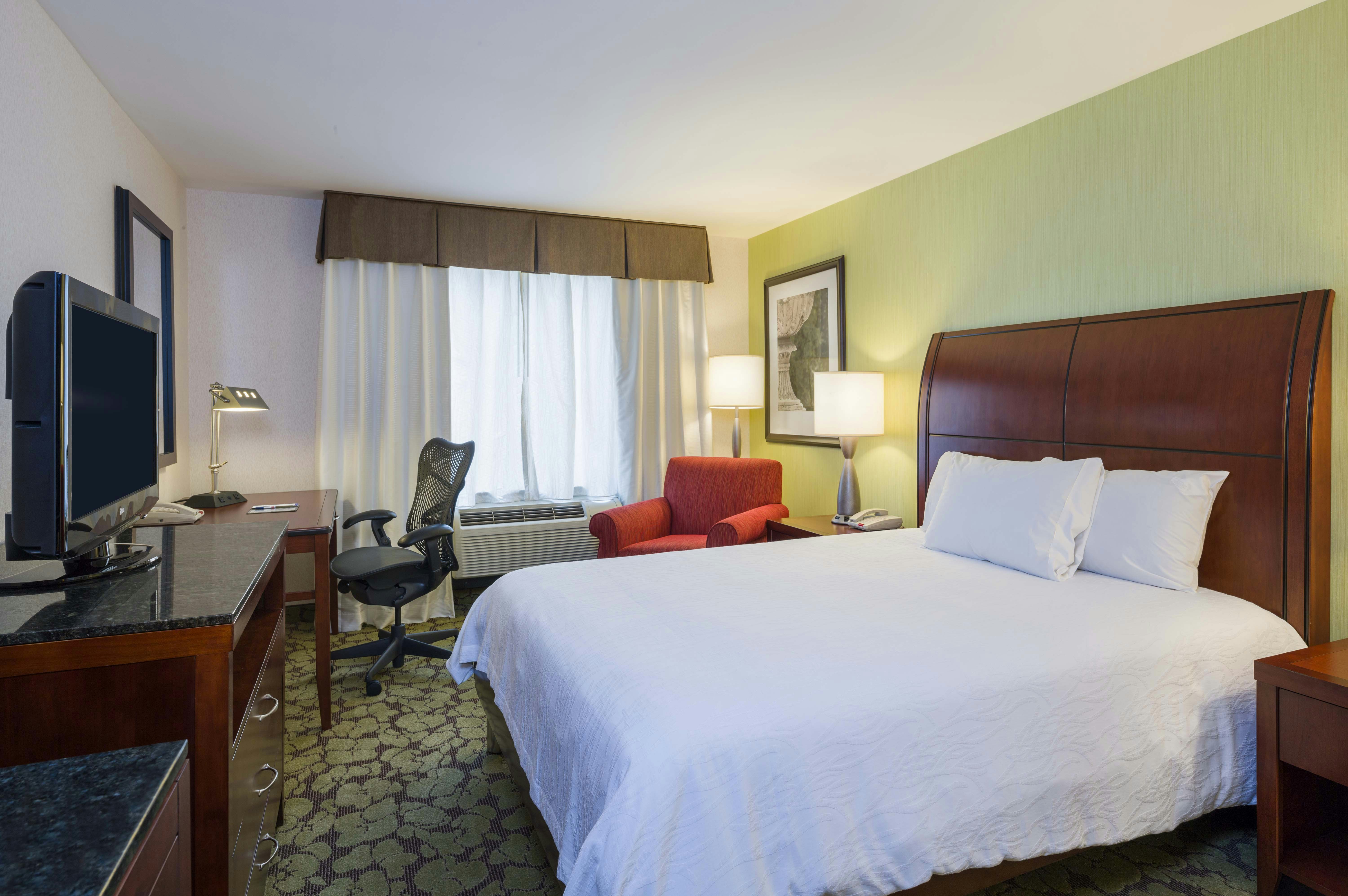 Hilton Garden Inn Queens/Jfk Airport 14/50