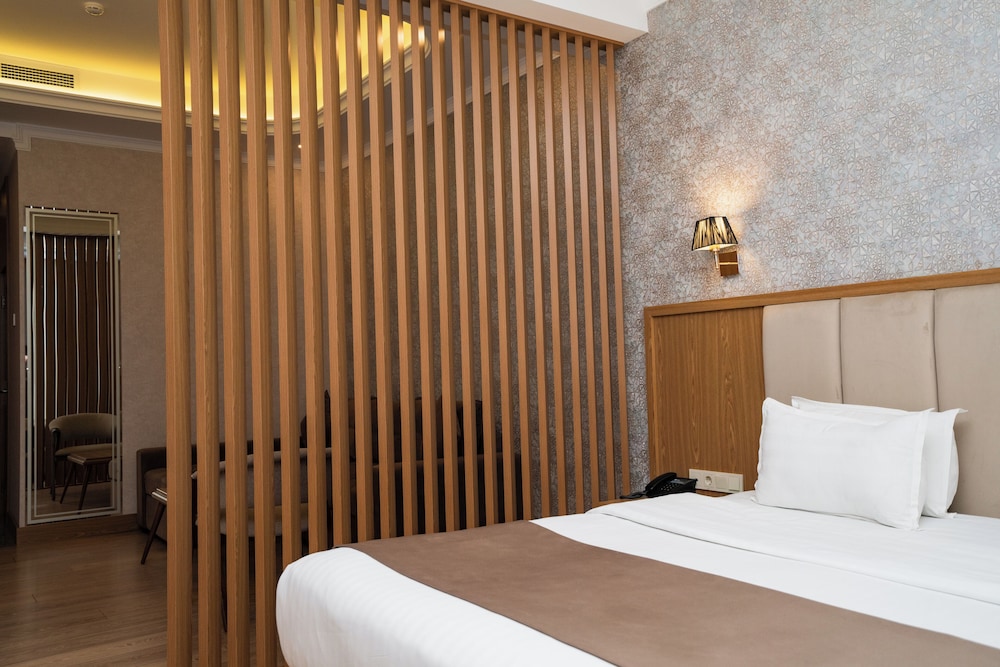 Al Anvar Hotel 20/48