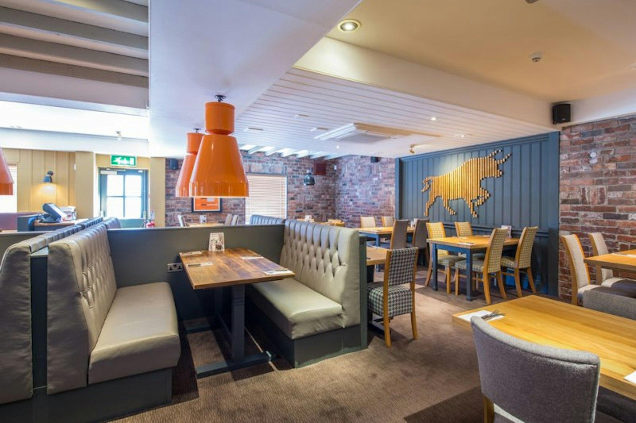 Premier Inn Newport Wales (M4, J24) 26/38