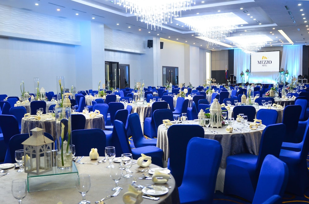 Mezzo Hotel 30/42