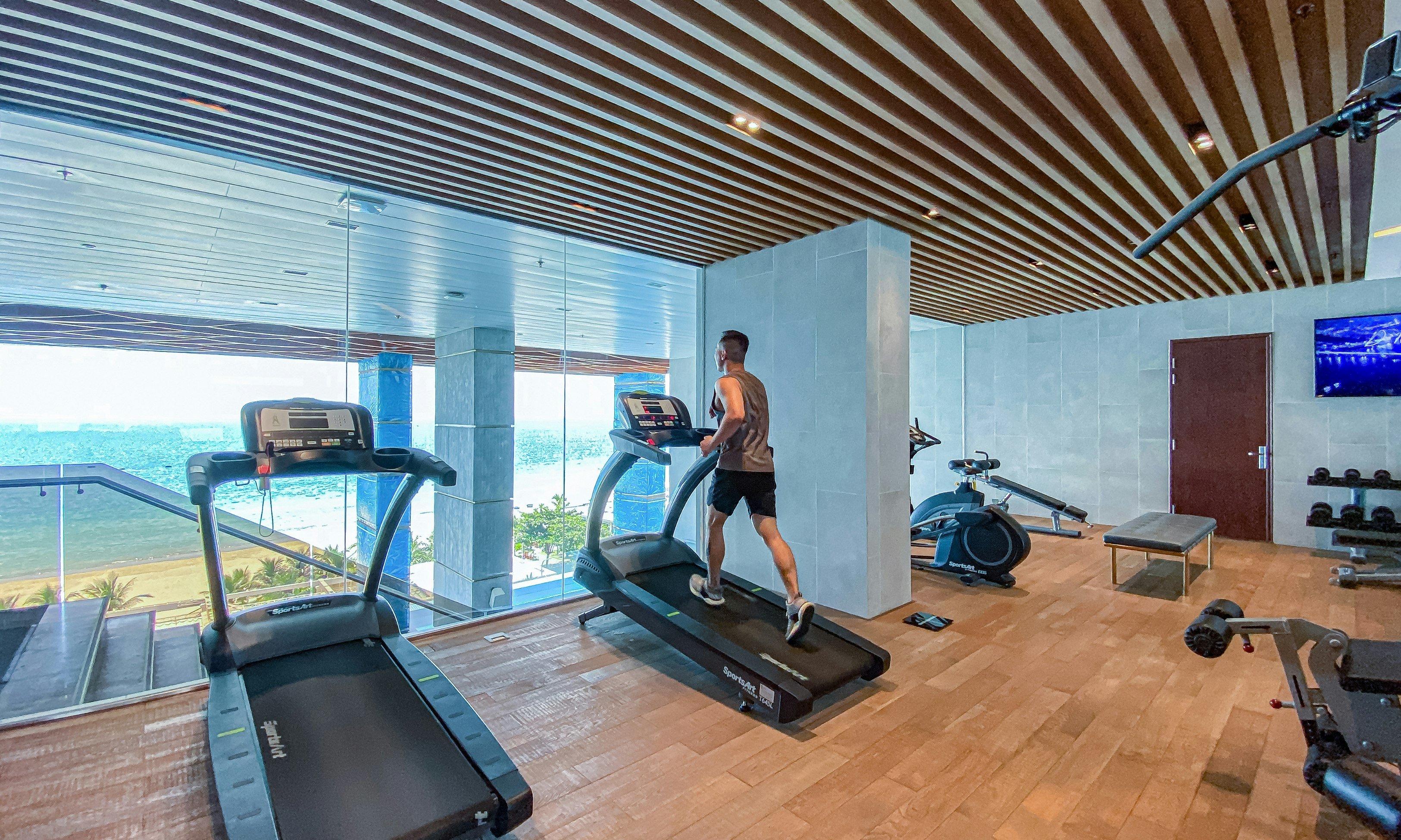 Prince Hotel Da Nang 37/75