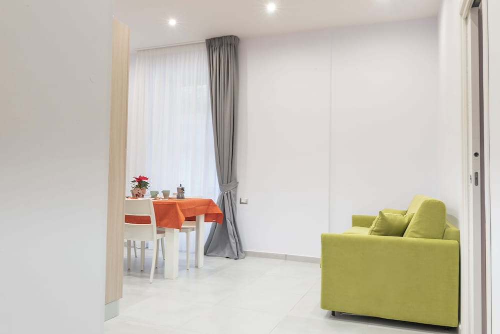 La Casina Rossa 24/50