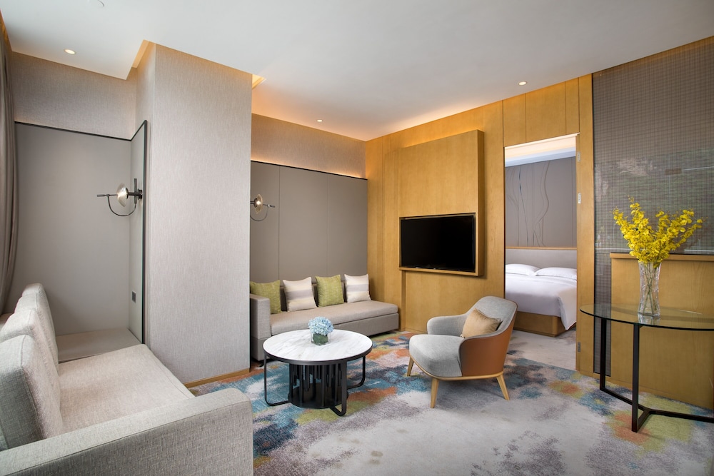 Hilton Garden Inn Nujiang 17/27