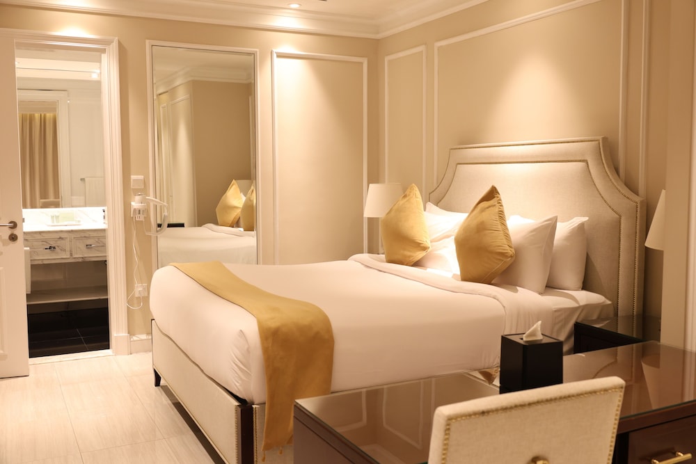 Westpac Hotel & Suites 9/21