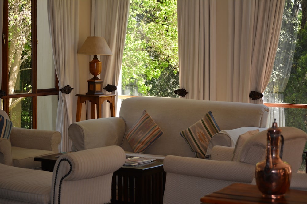 Budmarsh Country Lodge 28/55