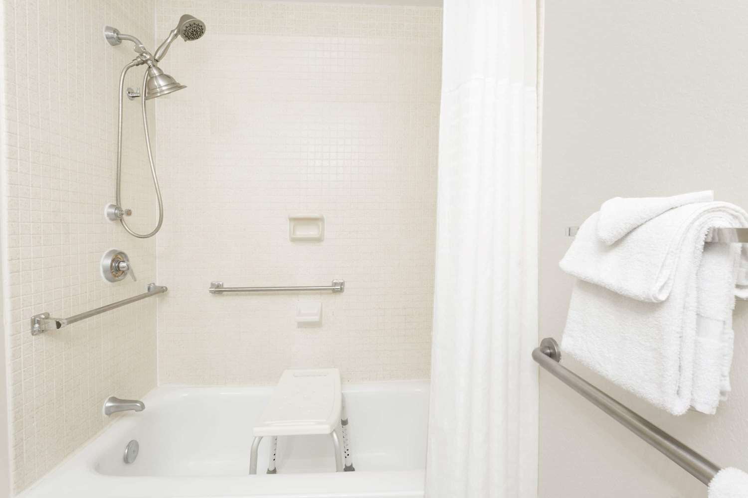 Howard Johnson By Wyndham Vero Beach / Downtown 22/22