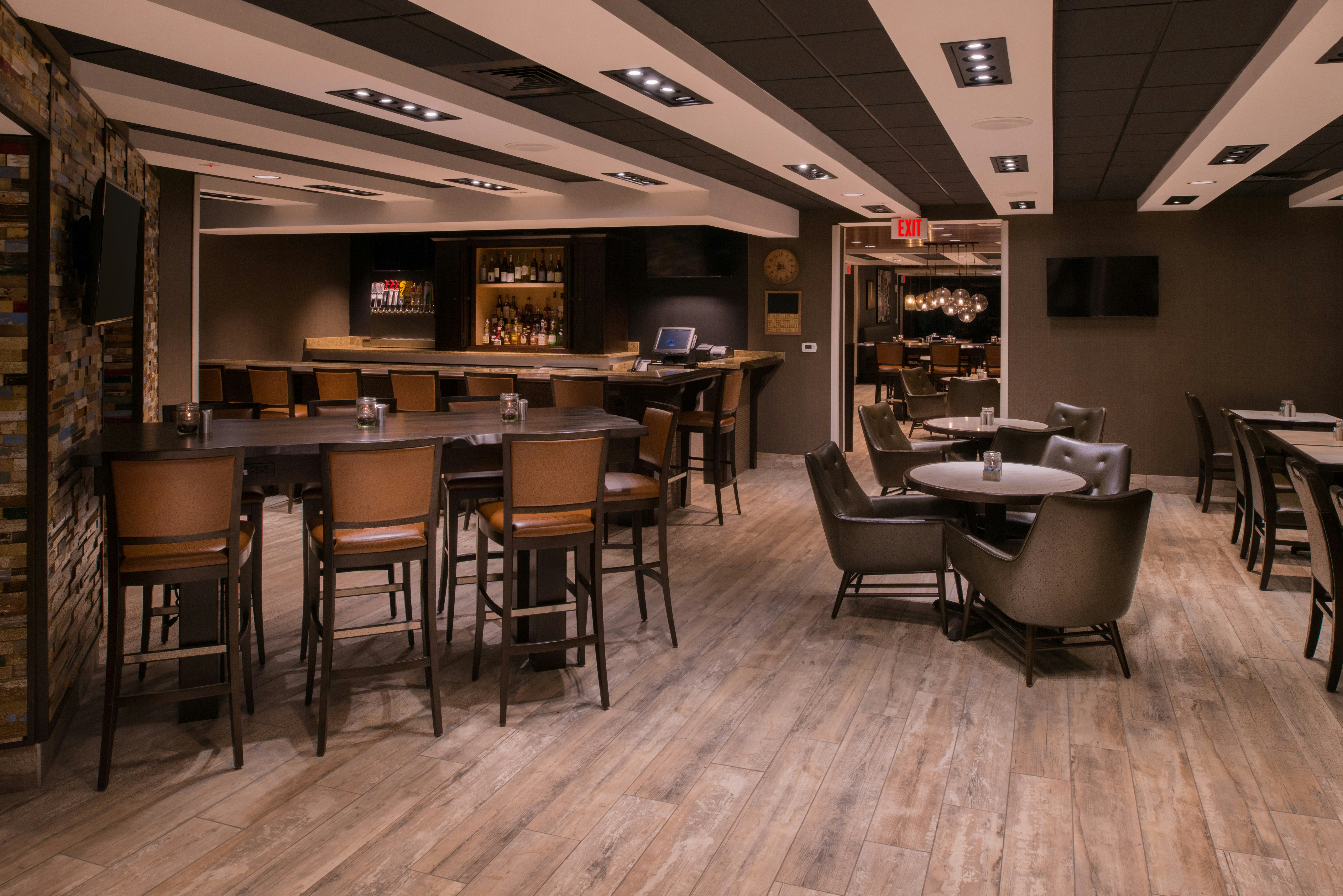 Doubletree By Hilton Raleigh Crabtree Valley 25/48