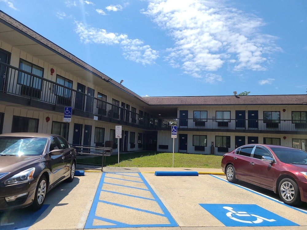 Motel6 Laurel, DC - Washington Northeast 28/34