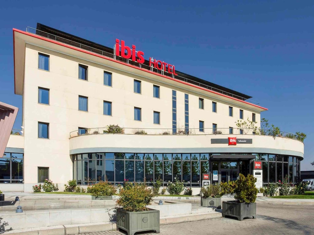 Ibis Valladolid 3/50