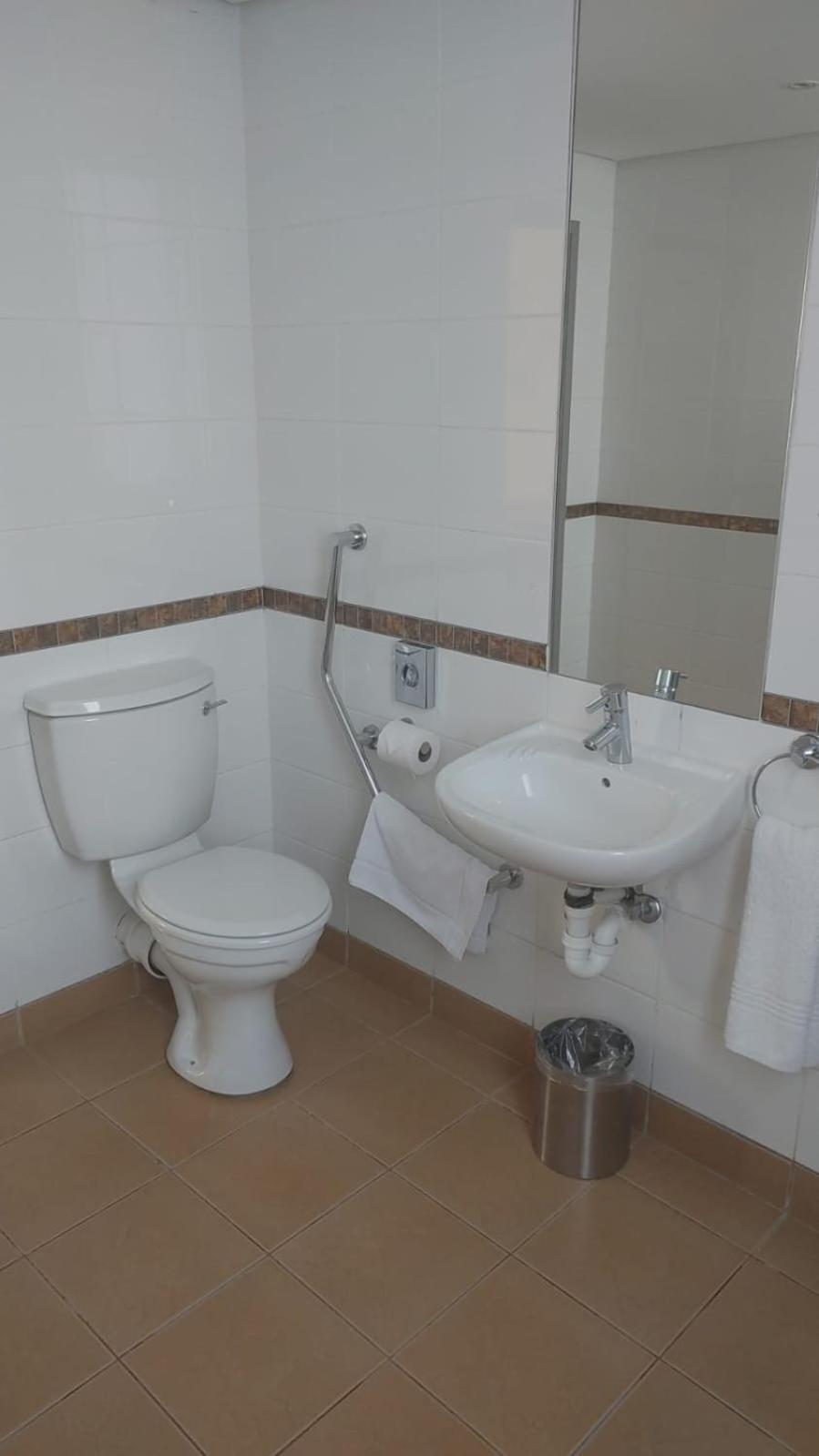 غرفة بسريرين منفصلين، Cresta Grande Cape Town 4/5
