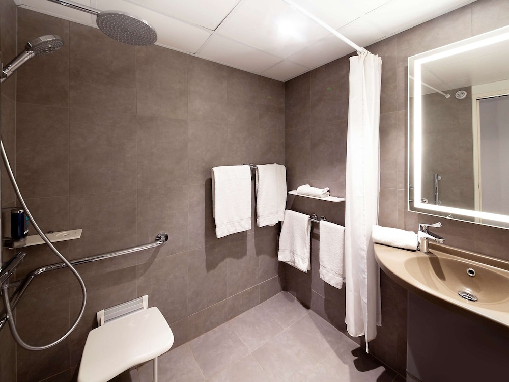 Novotel Clermont Ferrand 27/73