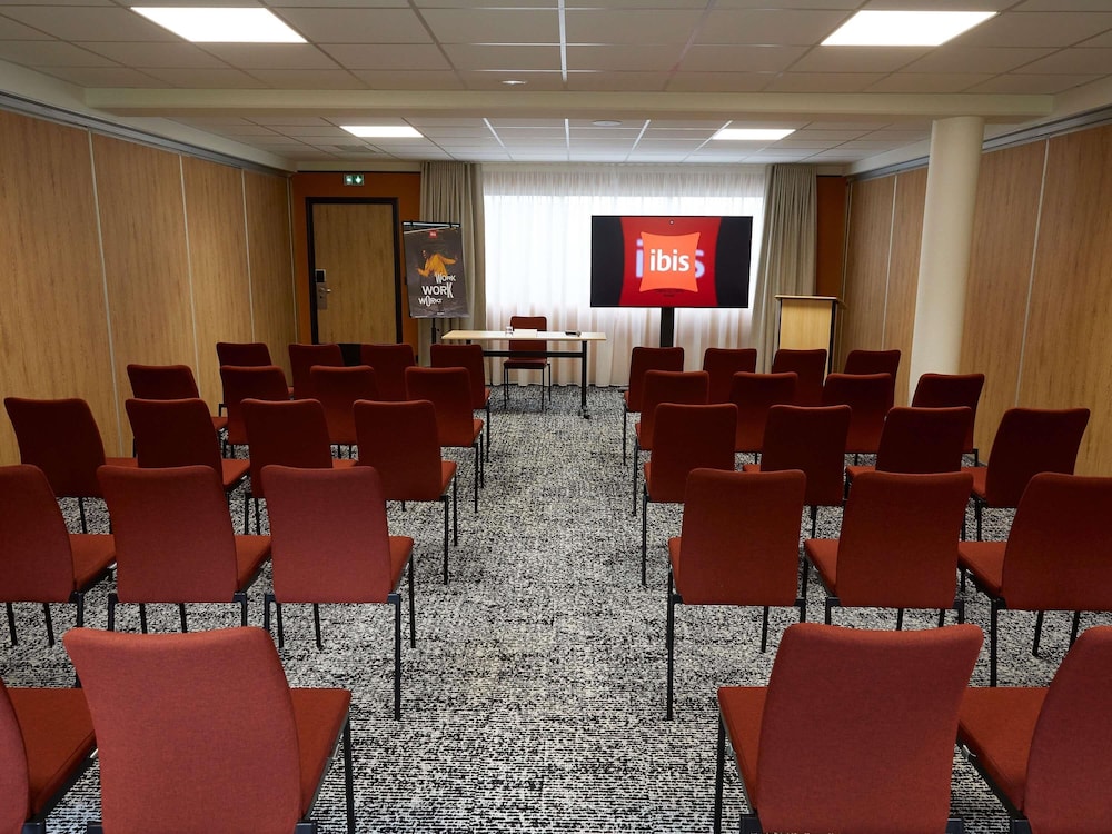 Ibis Chalon Sur Saone Europe 54/67