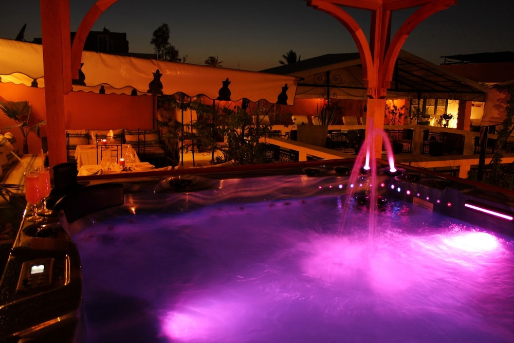 Riad Lena Spa 67/71