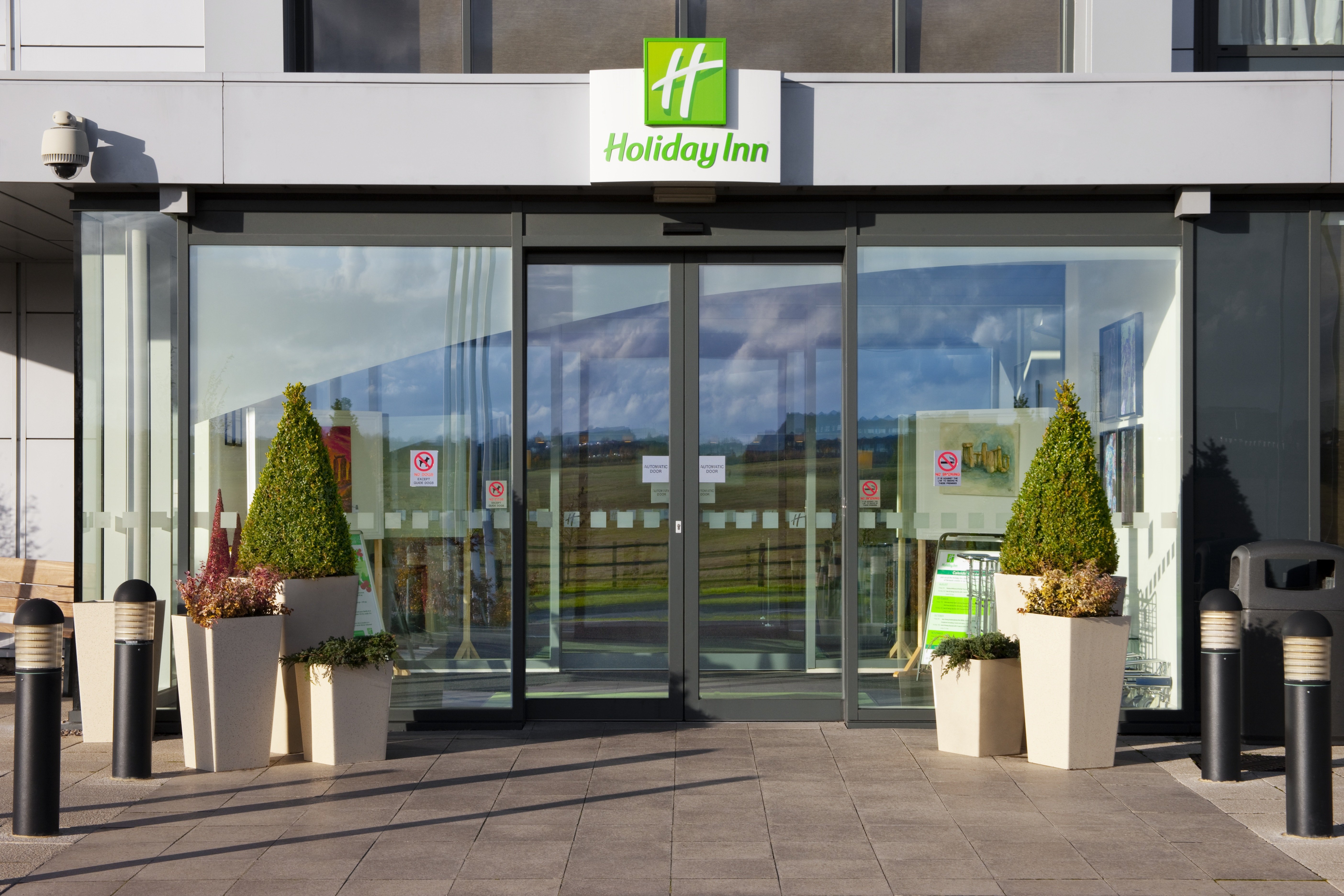 Holiday Inn Salisbury - Stonehenge 4/21
