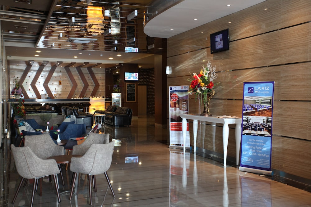 W Three Premier Hotel Makassar 4/29