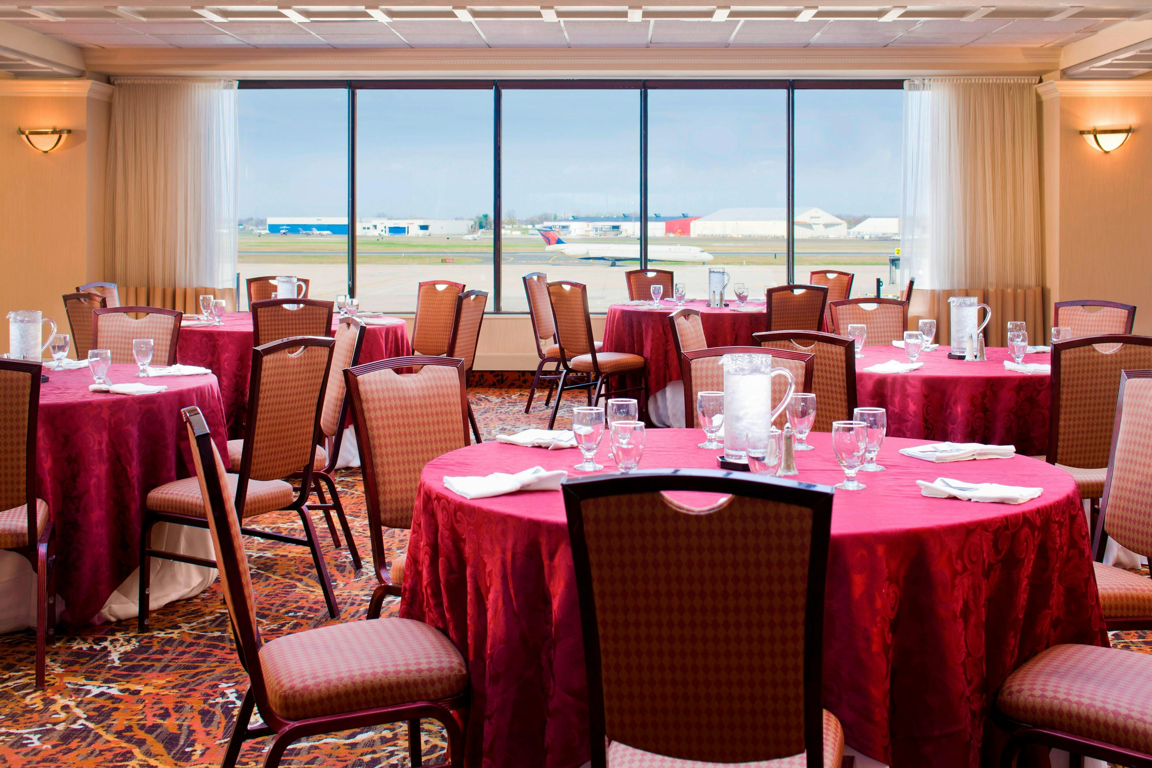 Sheraton Hartford Hotel at Bradley Airport 12/16