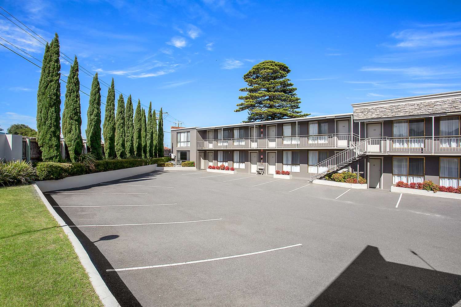 Comfort Inn On Raglan 37/39