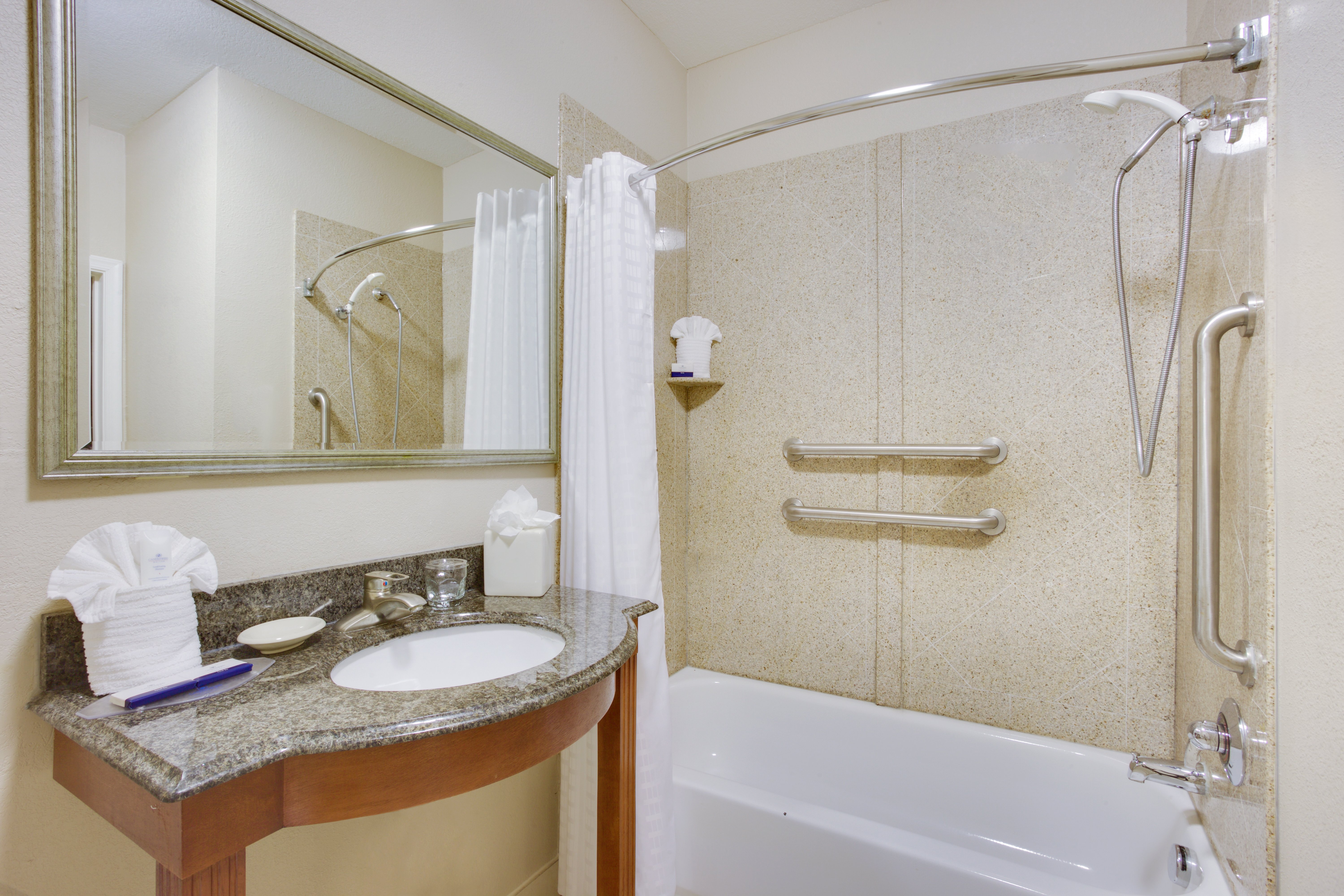 Candlewood Suites Virginia Beach/Norfolk 14/14
