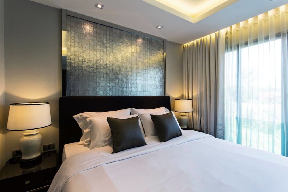 2 Bedrooms, Thita, Suite, King and Queen Bed, THE CHIANG MAI RIVERSIDE 2/4