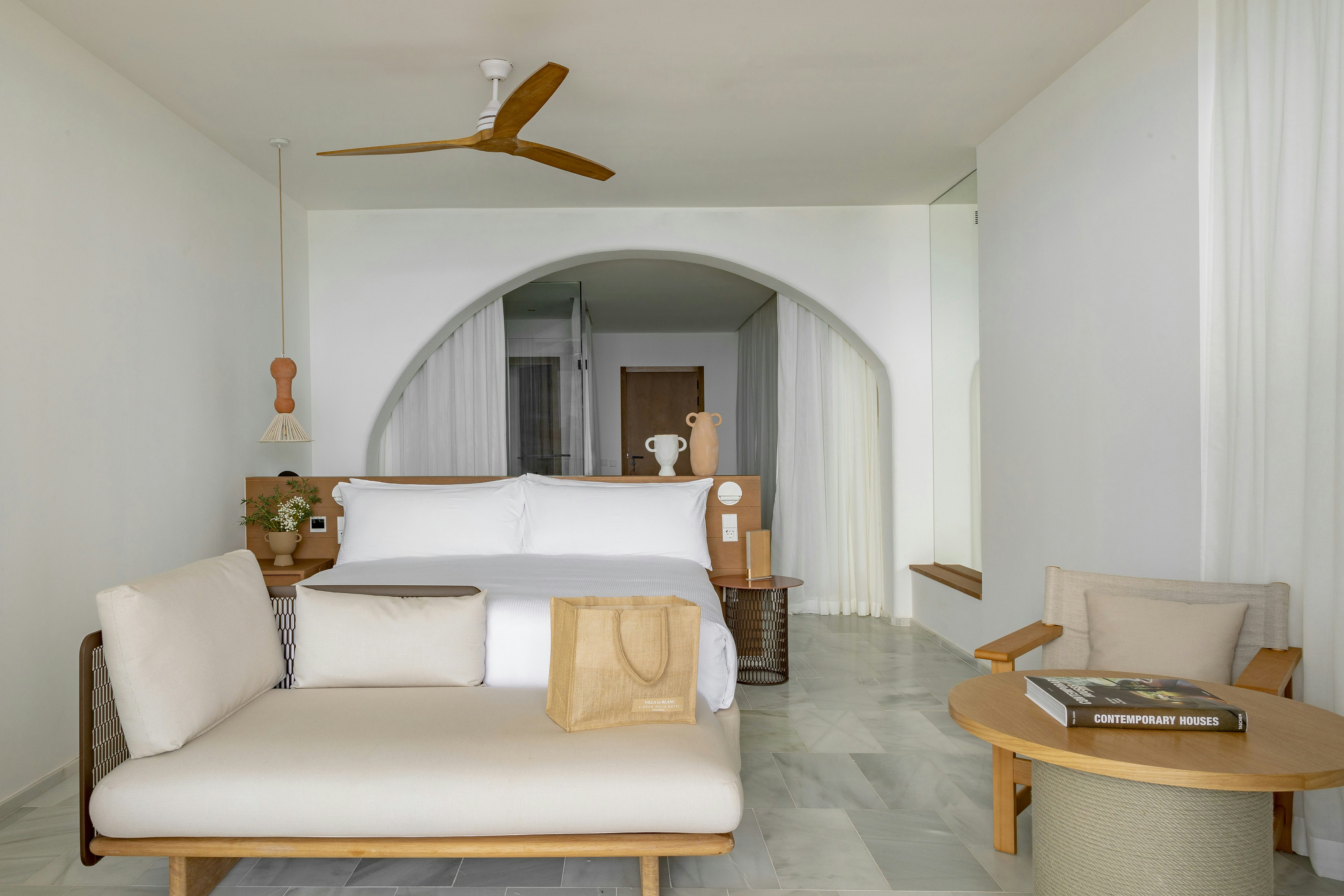Swim Up, Master, Suite, Private Pool