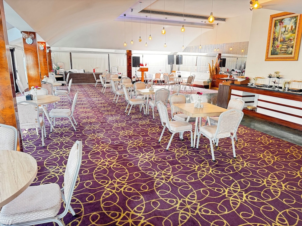 Burcman Hotel 29/45