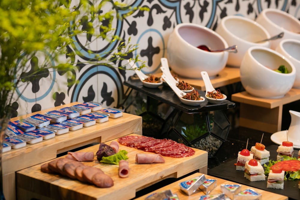 Hanoi Allure Hotel 41/60