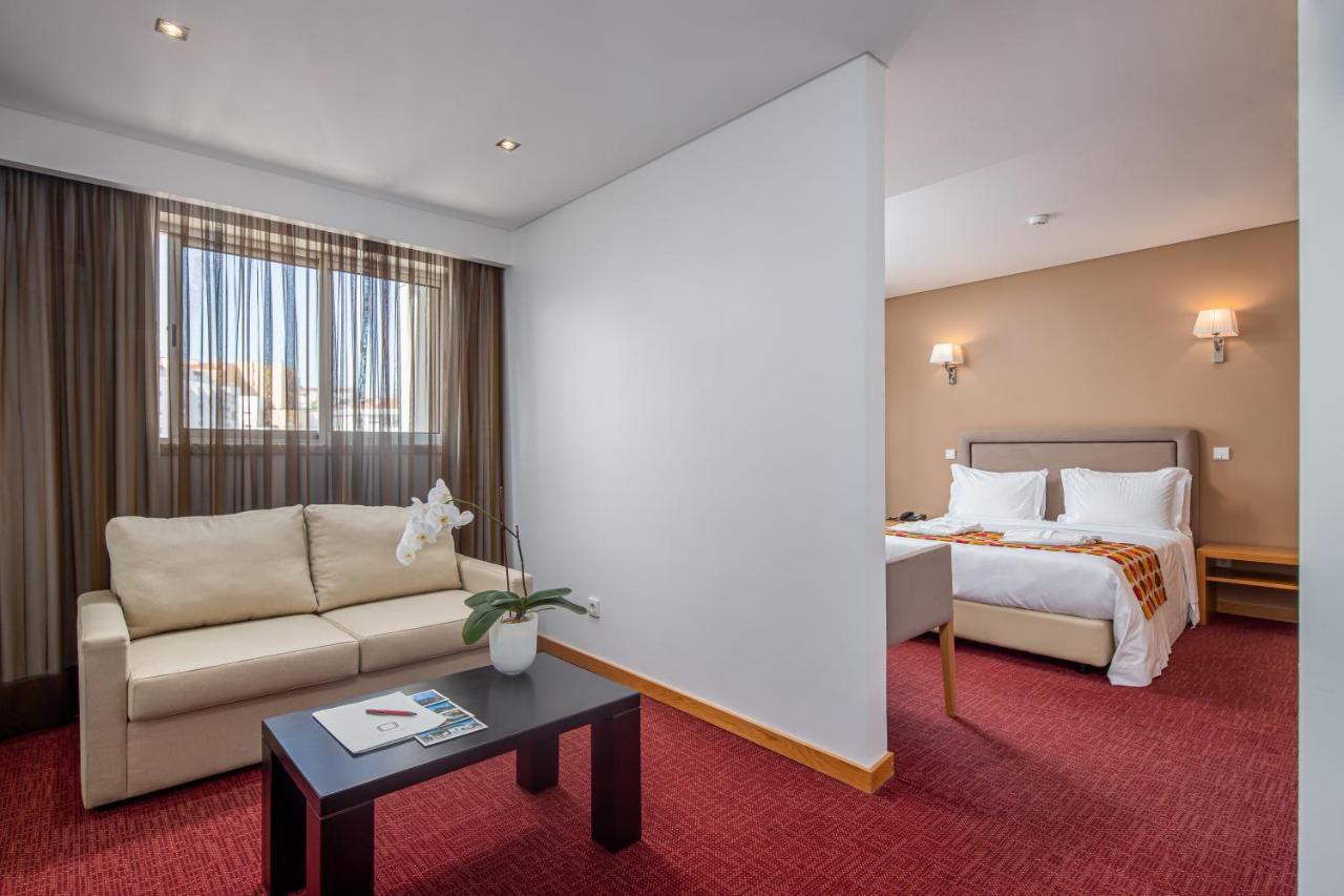 Suite, Queen Bed