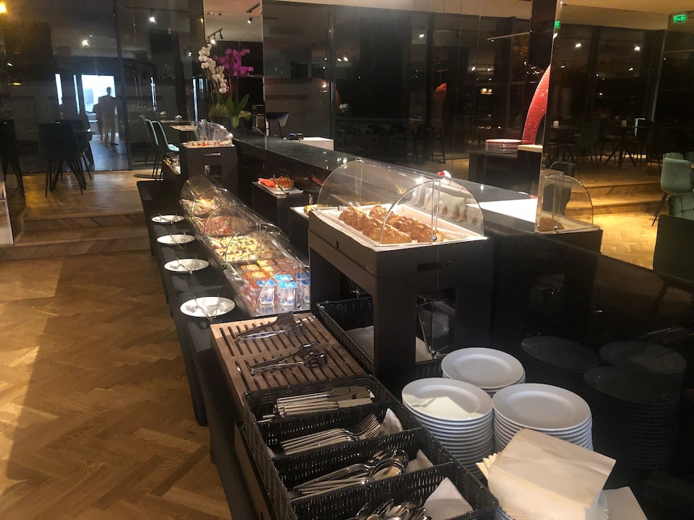 Hermanns Hotel & Spa Sibiu 41/47