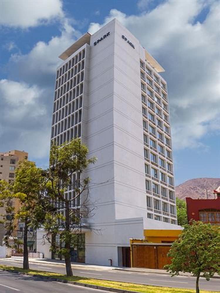 Hotel Spark Suites Antofagasta 1/22