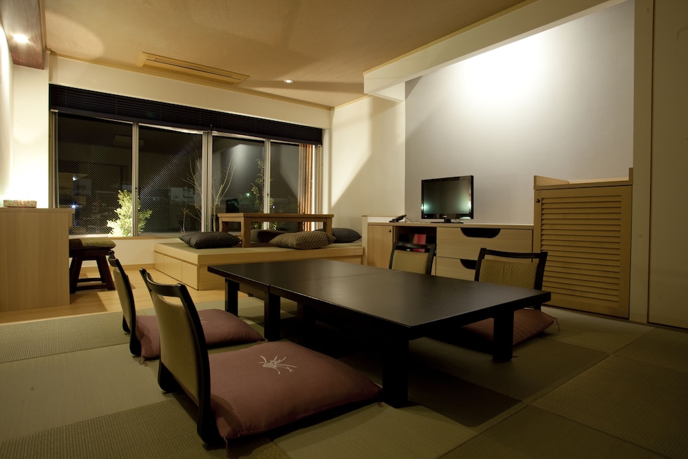 Shibu Onsen Sakaeya 40/50
