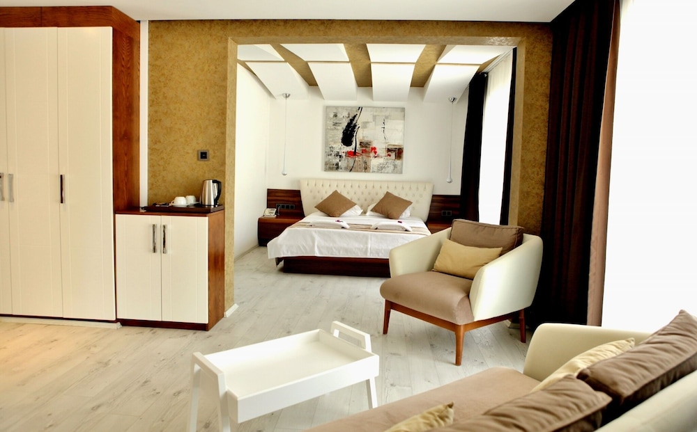 Rhapsody Hotel Kalkan - Adults Only +12 69/88