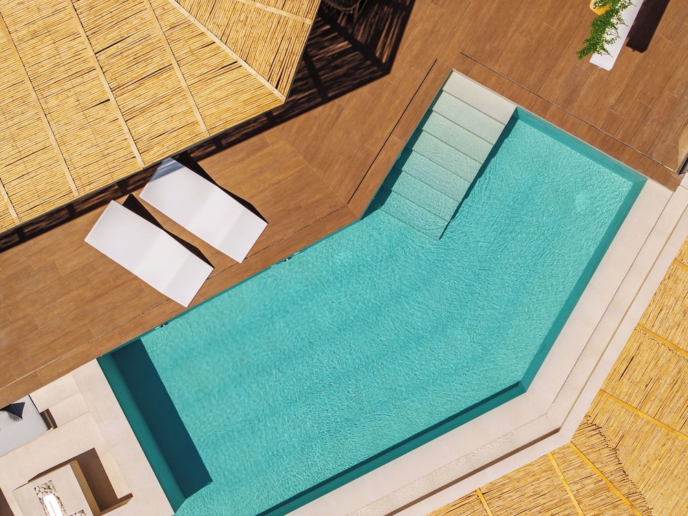 Emerald Villas 27/50