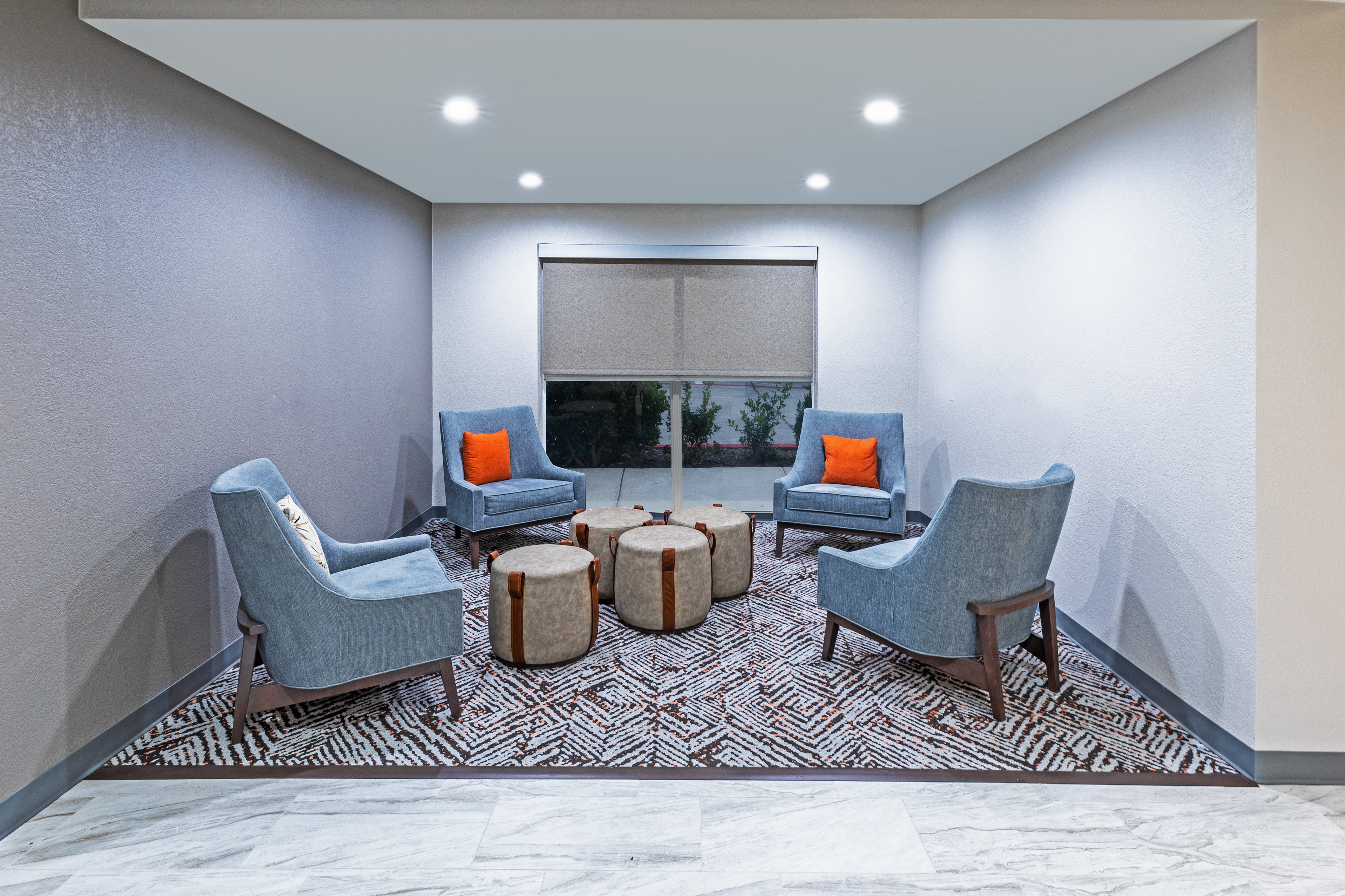 Candlewood Suites DFW Airport North - Irving, an IHG Hotel 24/26