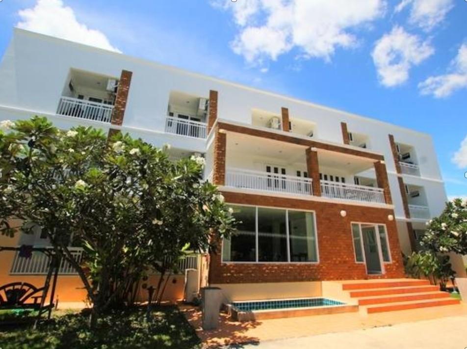 Baan Ton Mai Apartment 2/33