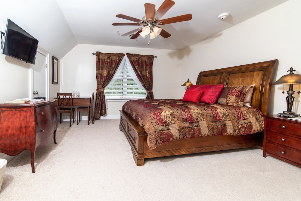 Pleasanton Courtyard Bed and Breakfast 31/49