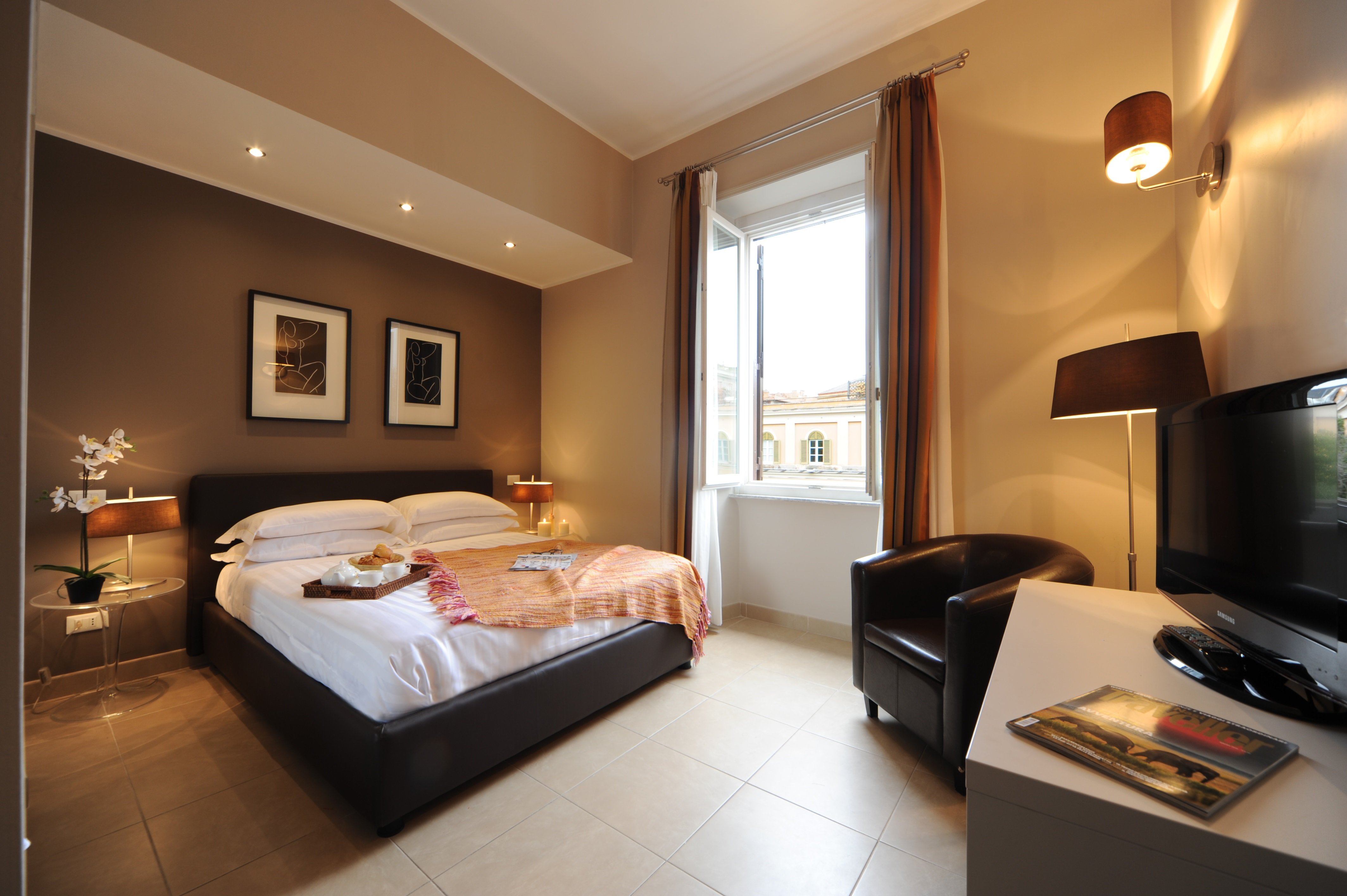 Residence Trianon Borgo Pio 17/72