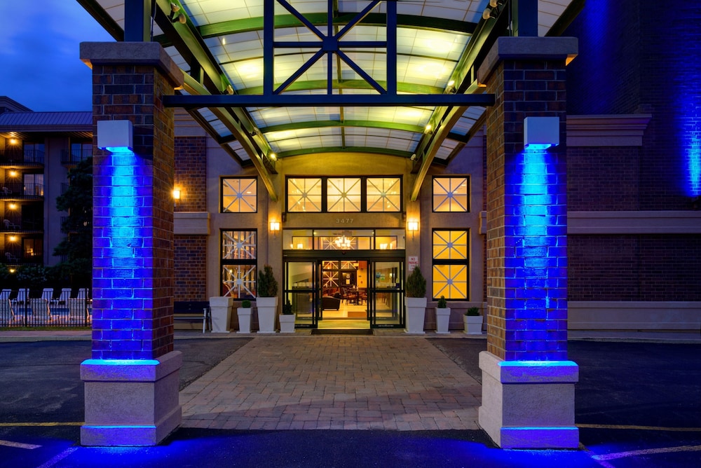 Holiday Inn Express Rolling Mdws Schaumburg Area 4/33